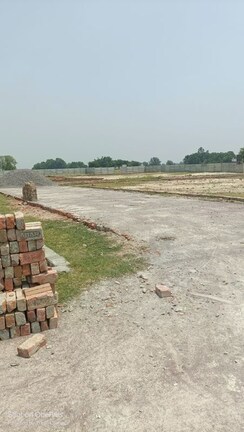 Plot For Sale in Maulviganj