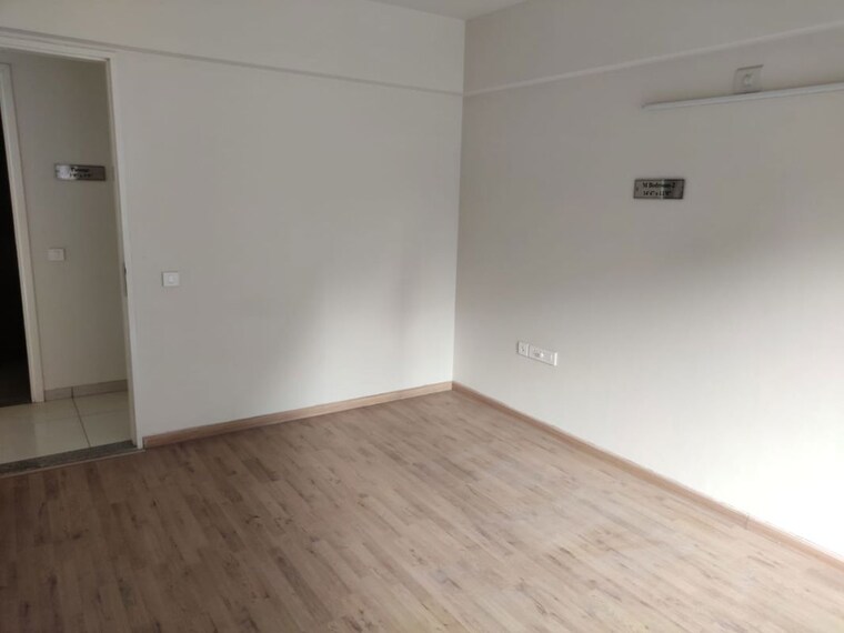Room, vastrapur 3 Bedroom 1940 Sq.Ft. Apartment In Vastrapur Ahmedabad 10412303