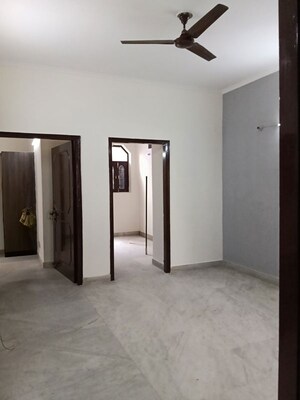 Room in 2.5 BHK Villa at Sector 23 – for Rent