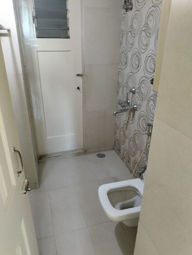 Bathroom, vijay-annex-29 2 Bedroom 730 Sq.Ft. Apartment In Waghbil Thane 10412302