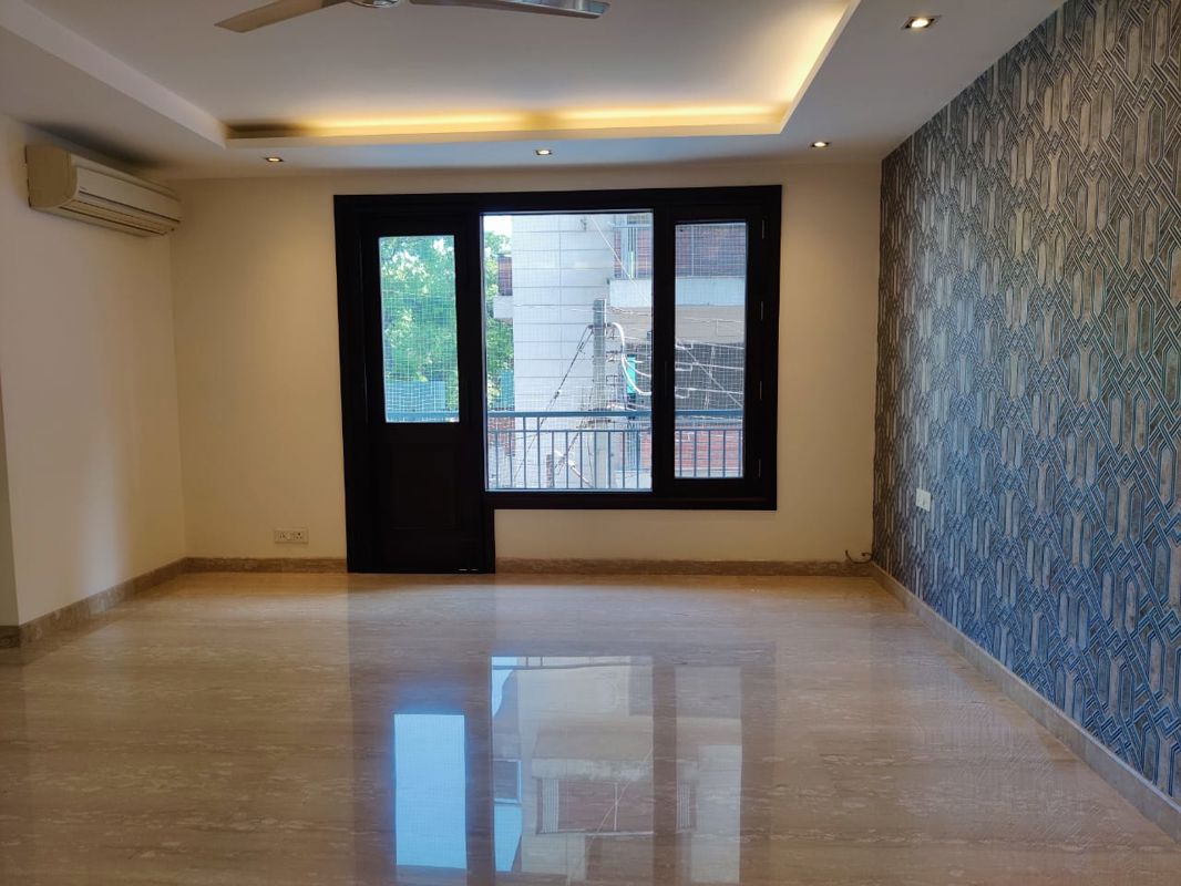 4 BHK + Pooja Room,Servant Room Builder Floor For Rent in Vasant Vihar
