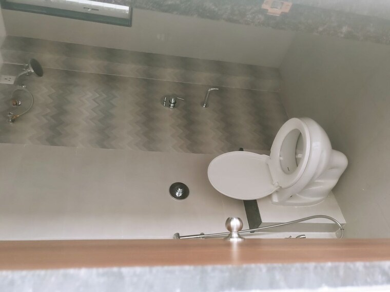 Bathroom, suyog-padmavati-hills 3 Bedroom 1500 Sq.Ft. Apartment In Bavdhan Pune 10412335