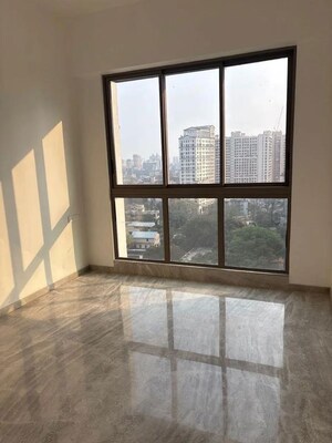 Room in 3 BHK Apartment at Prestige Jasdan Classic, Mahalaxmi – for Rent