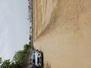  Plot For Sale in Karnera Village