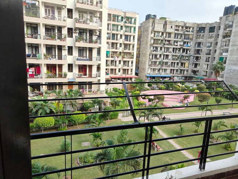 Balcony, jaipuria-sunrise-green 3 Bedroom 1800 Sq.Ft. Apartment In Lohgarh Zirakpur 10412400
