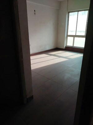 Room in 3 BHK Apartment at Natural Sarvapriya, Rash Behari Avenue – for Sale
