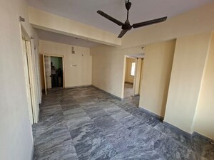 Room in 3 BHK Apartment at Barisha – for Sale