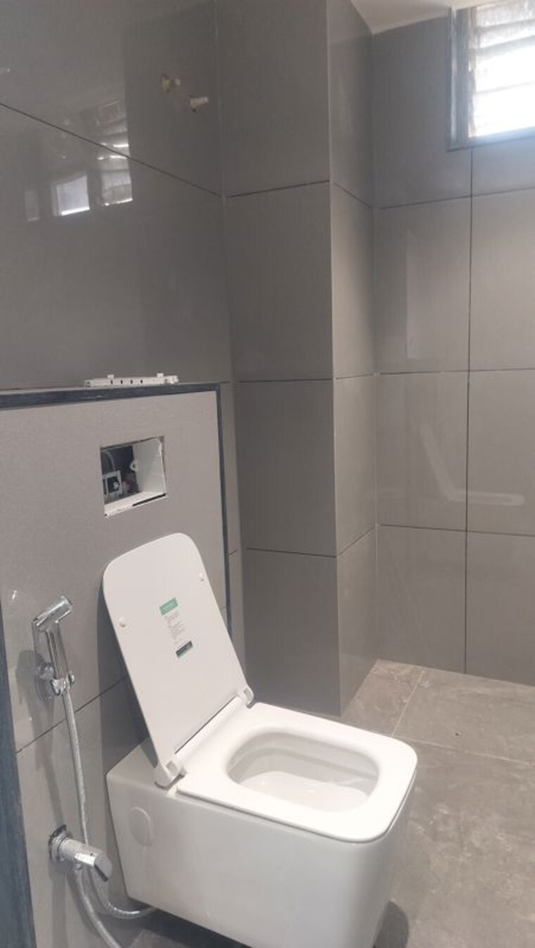 Attached Bathroom, jubilee hills 4 Bedroom 4050 Sq.Ft. Builder Floor In Jubilee Hills Hyderabad 10412459
