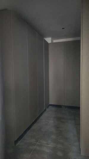 Room in 4 BHK Builder Floor at Jubilee Hills – for Sale