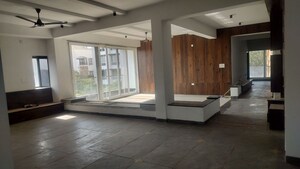 Room in 4 BHK Builder Floor at Jubilee Hills – for Sale