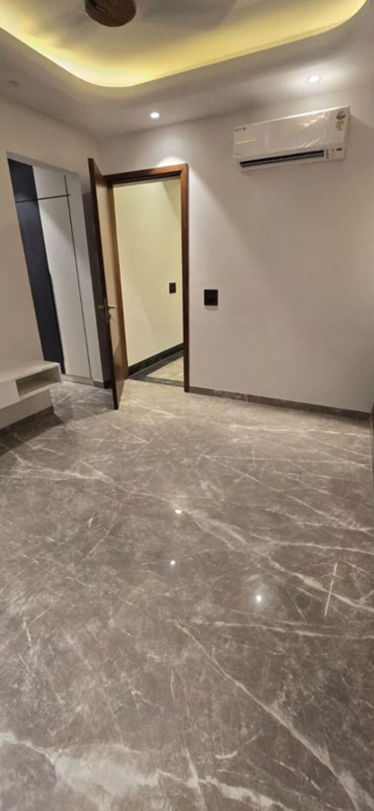 Room, nirvana country 4 Bedroom 3600 Sq.Ft. Builder Floor In Nirvana Country Gurgaon 10412467