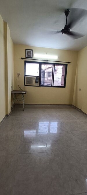 Room in 2 BHK Apartment at Silver Avenue, Santacruz East – for Rent