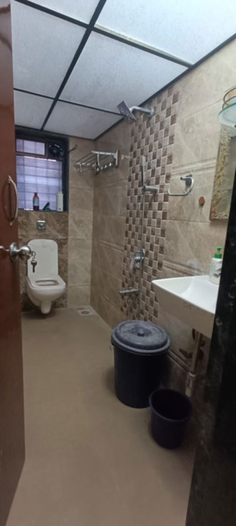 Bathroom, silver-avenue 2 Bedroom 1000 Sq.Ft. Apartment In Santacruz East Mumbai 10412479