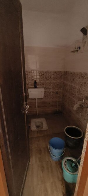 Bathroom in 2 BHK Independent House at Maulviganj – for Rent
