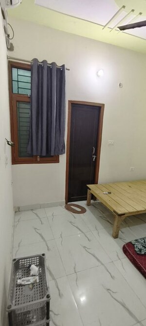 Bedroom in 2 BHK Independent House at Maulviganj – for Rent
