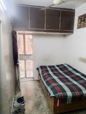 Bedroom in 2.5 BHK Builder Floor at Rohini Sector 5 – for Sale