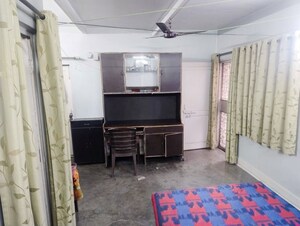 Bedroom in 2.5 BHK Builder Floor at Rohini Sector 5 – for Sale