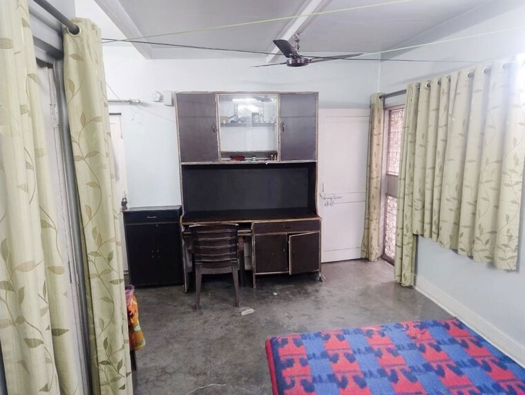 Bedroom, rohini sector 5 2.5 Bedroom 800 Sq.Ft. Builder Floor In Rohini Sector 5 Delhi 10412498