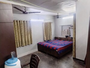 Bedroom in 2.5 BHK Builder Floor at Rohini Sector 5 – for Sale