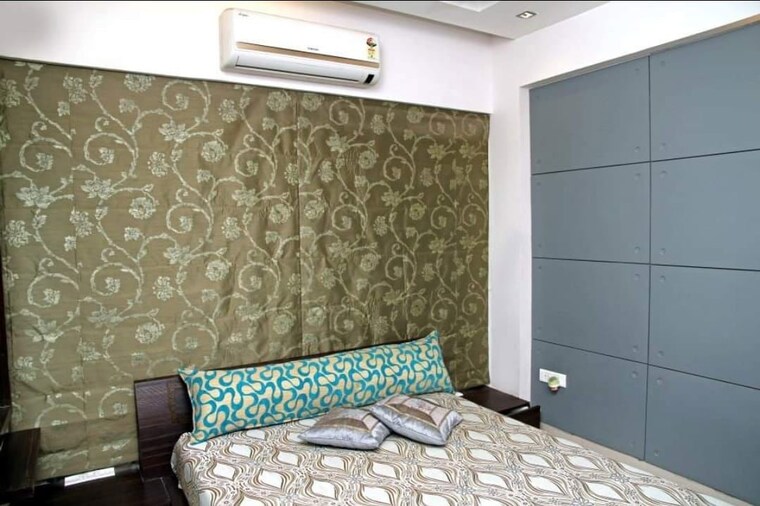 Bedroom, deep-indraprasth 3 Bedroom 1800 Sq.Ft. Apartment In Satellite Ahmedabad 10412518
