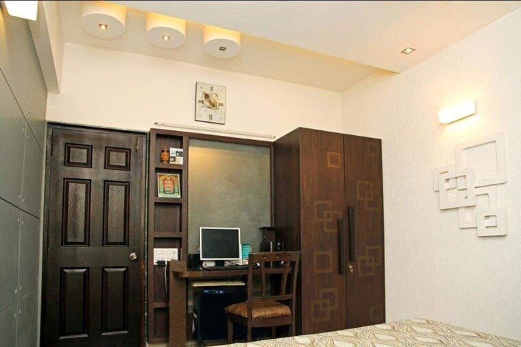 Living Room, deep-indraprasth 3 Bedroom 1800 Sq.Ft. Apartment In Satellite Ahmedabad 10412518