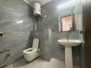 Attached Bathroom in 2 BHK Apartment at Saket – for Rent