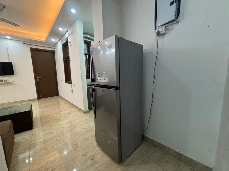 Room, saket 2 Bedroom 1050 Sq.Ft. Apartment In Saket Delhi 10412550