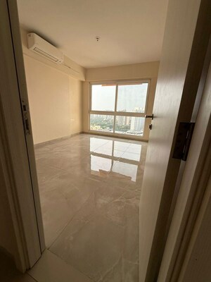 Room in 2 BHK Apartment at Tridhaatu Morya, Chembur – for Rent