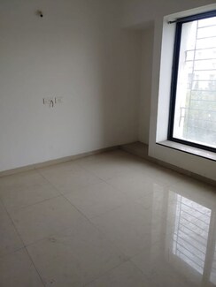 2 BHK + Servant Room Apartment For Rent in Pinnacle Brook Side
