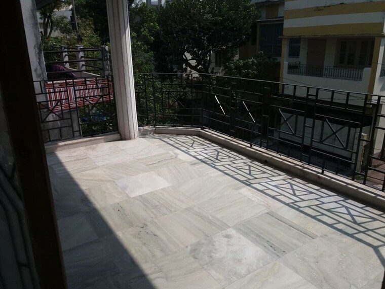Balcony, bidhannagar 5 Bedroom 2500 Sq.Ft. Villa In Bidhannagar Kolkata 10412586