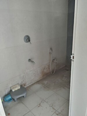 Bathroom in 3 BHK Apartment at Pinnacle Brook Side, Bavdhan – for Rent