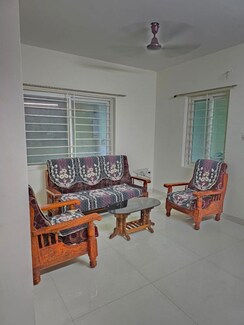 3 BHK Apartment For Rent in Vajra Jasmine County
