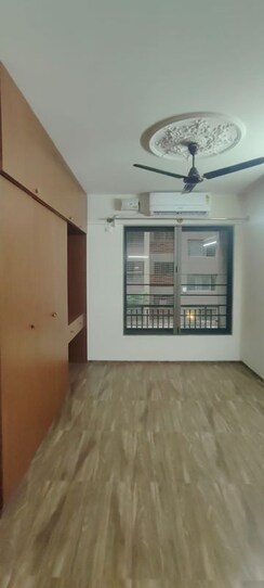 2 BHK Apartment For Rent in Arvind Skylands