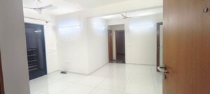 Room in 2 BHK Apartment at Arvind Skylands, Jakkuru – for Rent