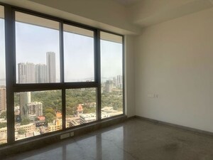 Room in 4 BHK Apartment at Prestige Jasdan Classic, Mahalaxmi – for Sale