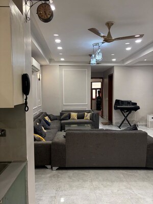 Living Room in 4 BHK Builder Floor at Dwarka Mor – for Rent