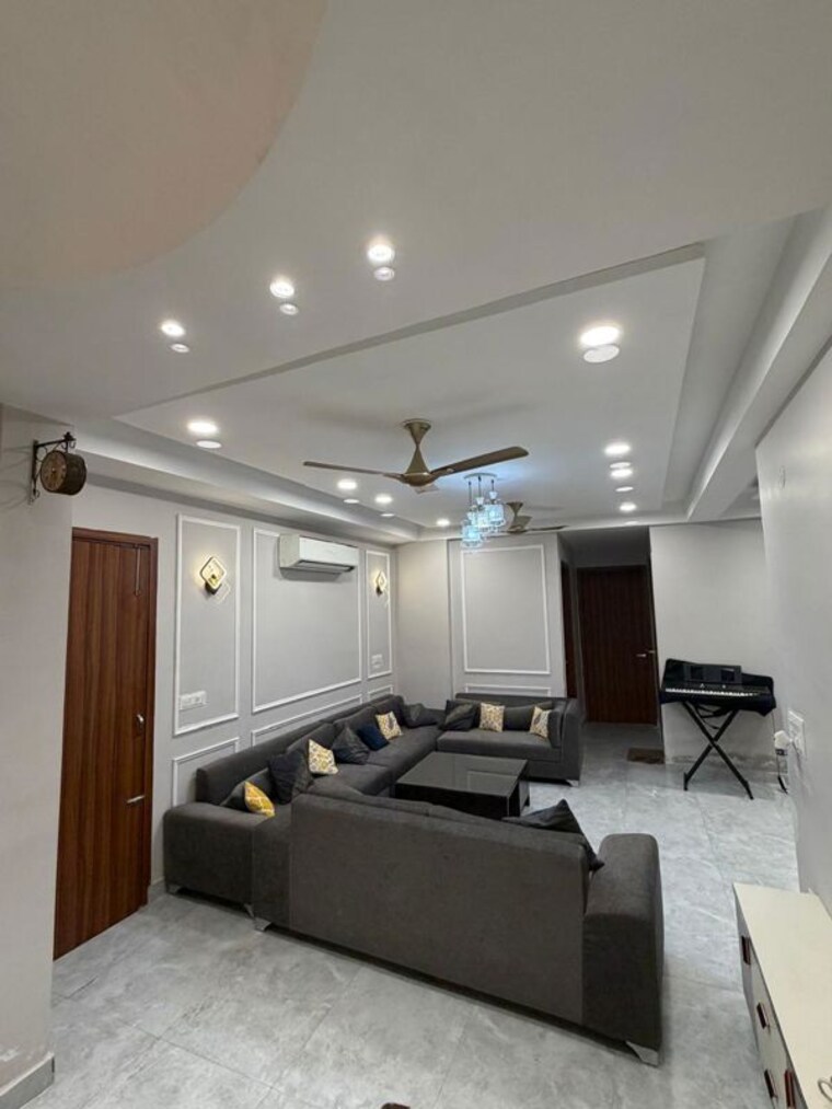 Living Room, dwarka mor 4 Bedroom 1050 Sq.Ft. Builder Floor In Dwarka Mor Delhi 10412640