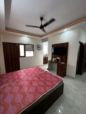 Bedroom in 1 RK Builder Floor at Sushant Lok I – for Rent