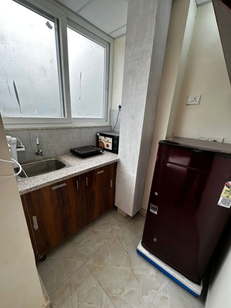 Kitchen, sushant lok i 1 RK 250 Sq.Ft. Builder Floor In Sushant Lok I Gurgaon 10412651