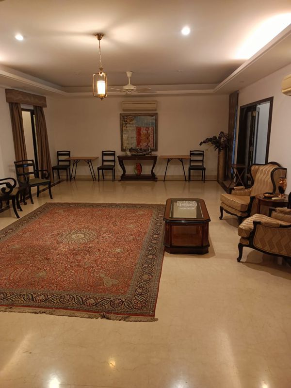 4 BHK + Servant Room Builder Floor For Rent in Gulmohar Park