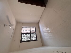 Room in 2 BHK Apartment at Kalpataru Srishti Namaah, Mira Road – for Sale