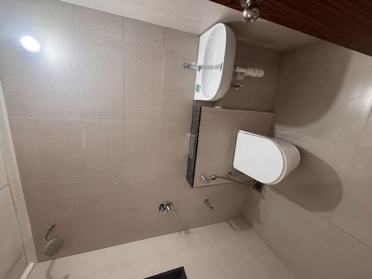 Bathroom, kalpataru-srishti-namaah 2 Bedroom 575 Sq.Ft. Apartment In Mira Road Thane 10412662