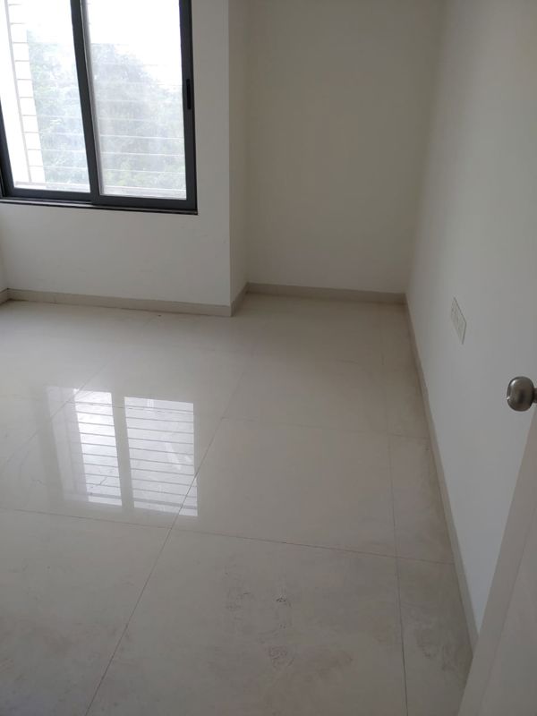 3 BHK + Servant Room Apartment For Rent in Rohan Madhuban