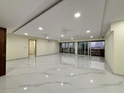 4 BHK + Servant Room,Study Room Apartment For Sale in Prabhadevi CHS