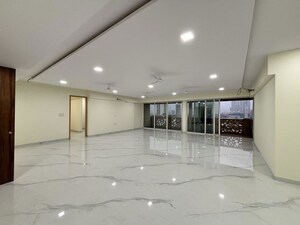 4 BHK Apartment For Sale in Prabhadevi CHS, Prabhadevi