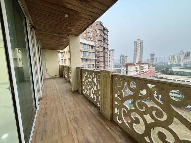 Balcony, prabhadevi-chs 4 Bedroom 2650 Sq.Ft. Apartment In Prabhadevi Mumbai 10412671