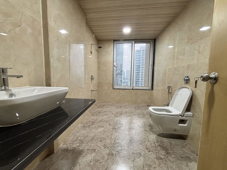Attached Bathroom, prabhadevi-chs 4 Bedroom 2650 Sq.Ft. Apartment In Prabhadevi Mumbai 10412671