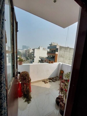 Balcony in 2 BHK Builder Floor at Sector 45 – for Rent