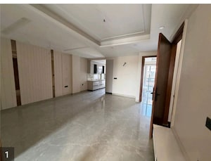 Room in 3 BHK Builder Floor at Anant Raj Ashok Estate, Sector 63a – for Sale