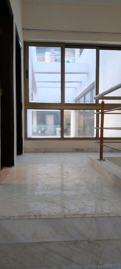 4 BHK + Pooja Room,Servant Room Penthouse For Sale in Tata Primanti-Executive Apartments